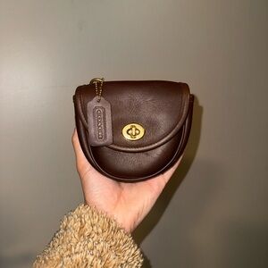 Vintage Coach Belt Bag 🤎